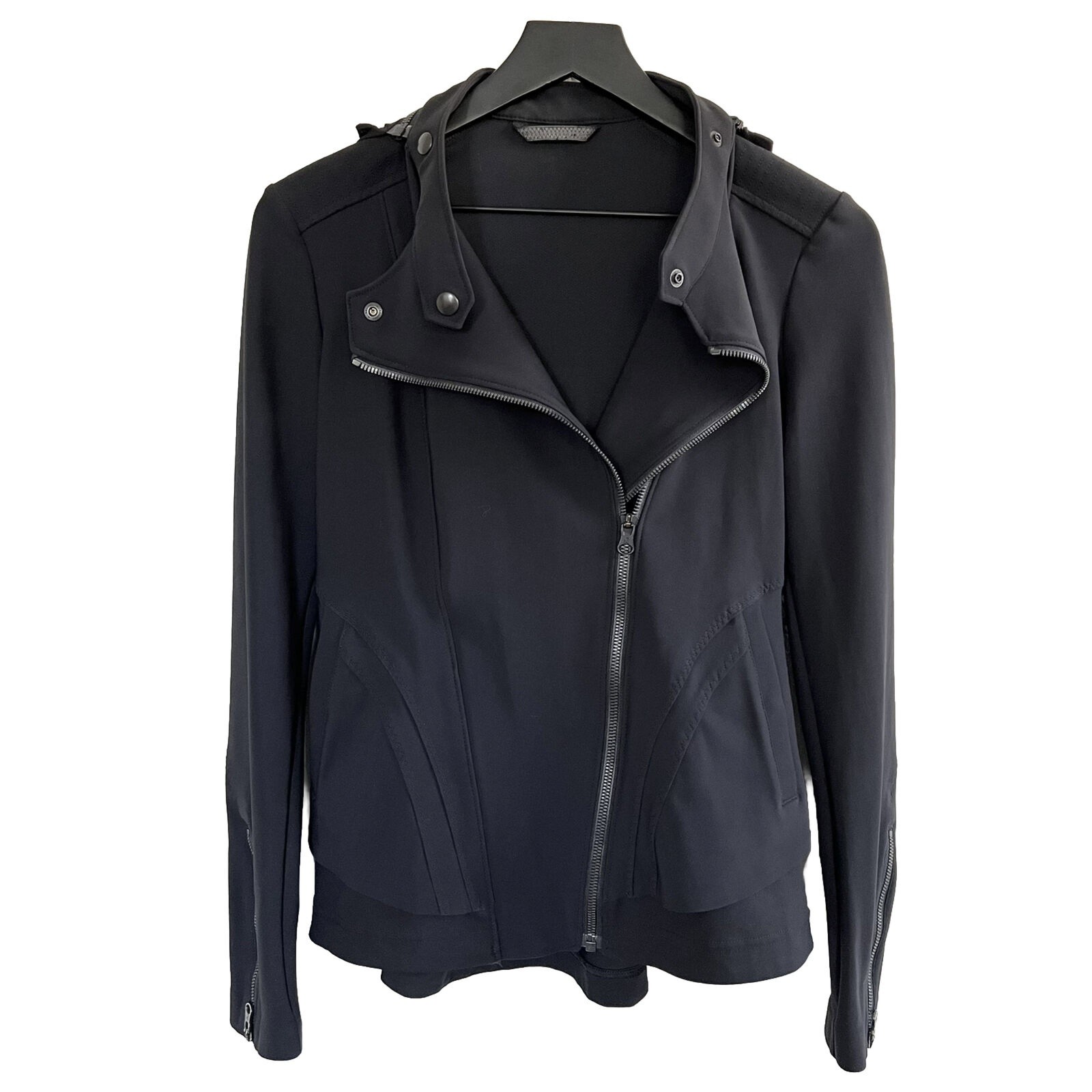 Lululemon Women’s Bust A Move Jacket Size 6 Black